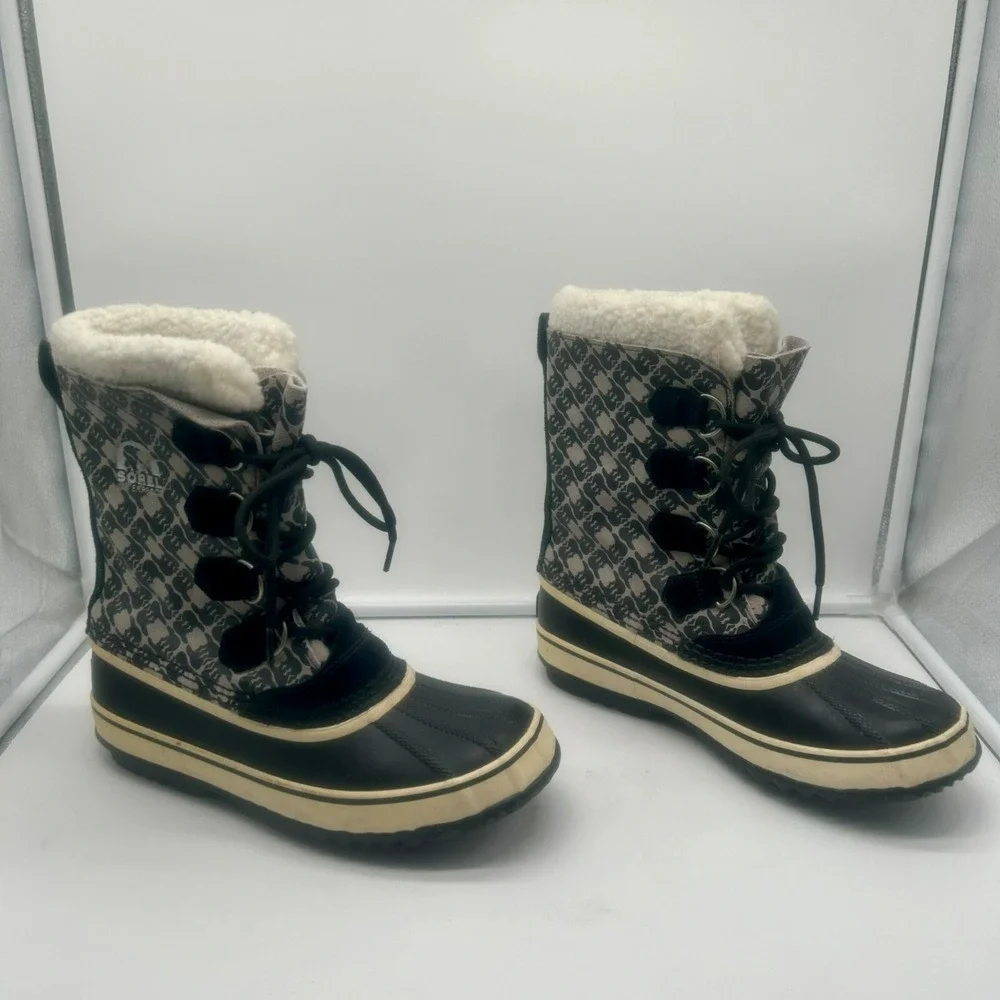 Sorel stay warm